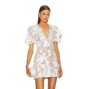 ELLIATT Dress; Ivory & Nude dress; Size: Medium